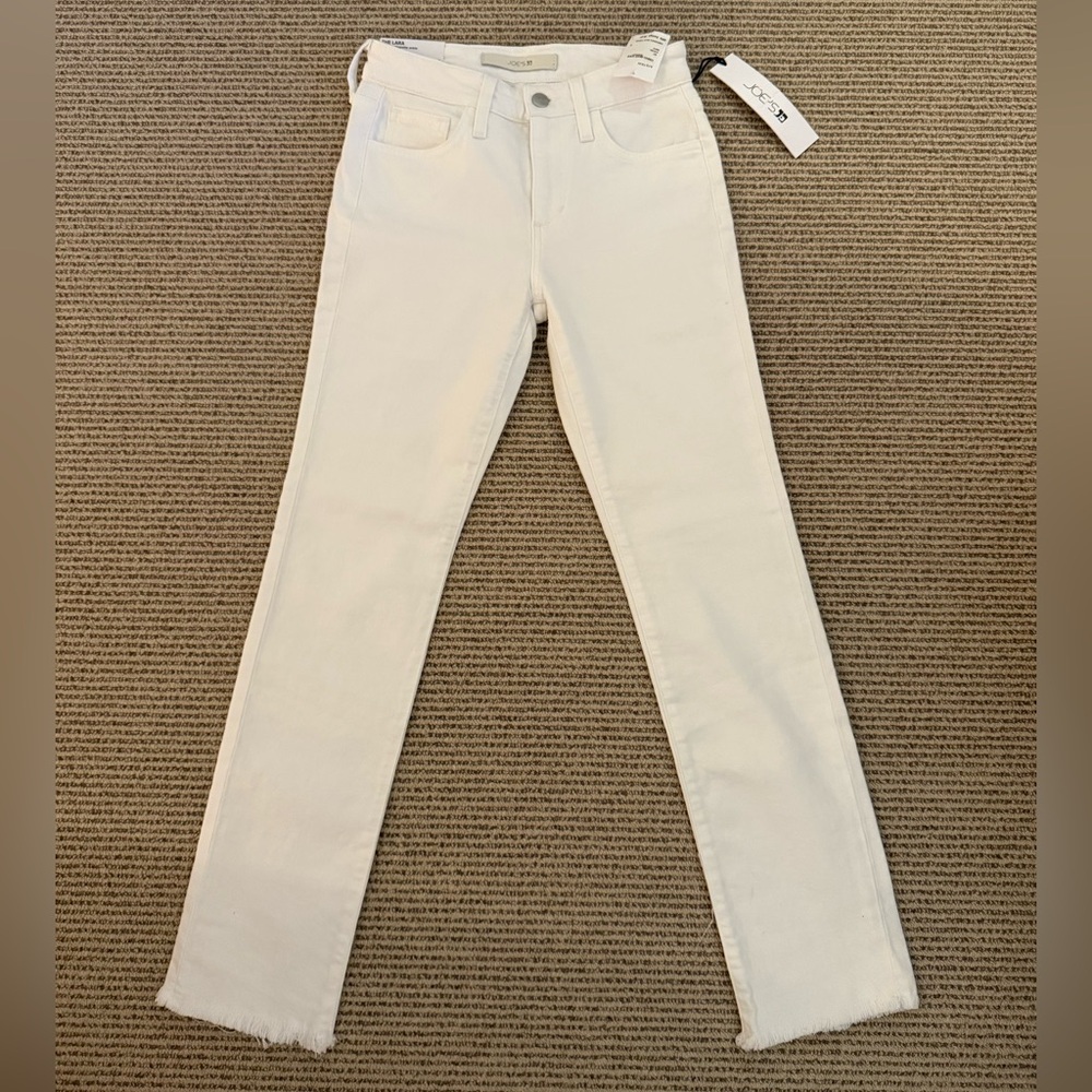 Straight leg Joe’s jeans